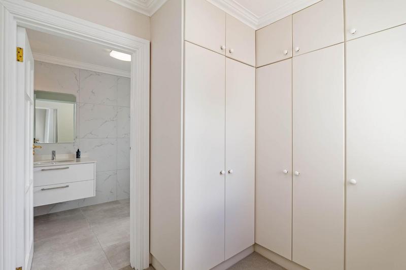 To Let 4 Bedroom Property for Rent in Steenberg Estate Western Cape